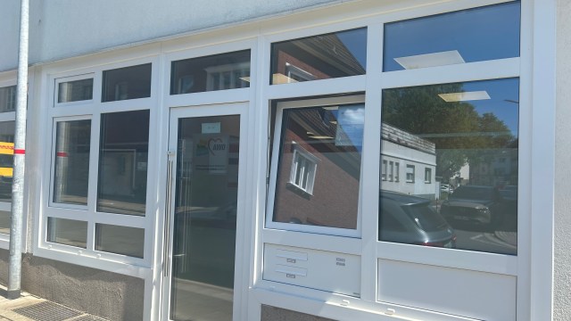 Neueröffnung des Psychosozialen Zentrums Niederrhein und der Flüchtlingsberatungsstelle Moers an der Hopfenstraße - 