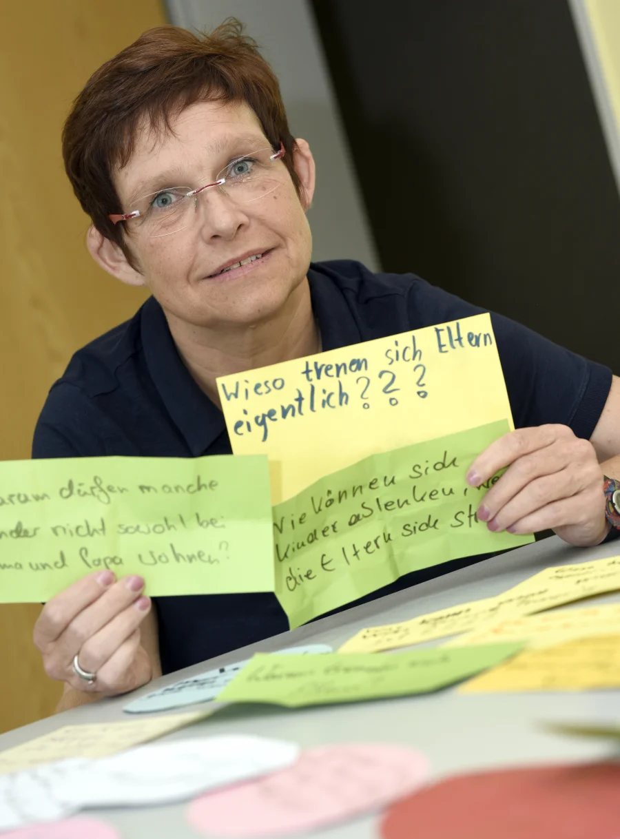 Gisela Török arbeitet seit 2001 als ausgebildete Paar-, Familien, Kinder-und Jugendlichen-Therapeutin in Rheinberg. Gisela Török arbeitet seit 2001 als ausgebildete Paar-, Familien, Kinder-und Jugendlichen-Therapeutin in Rheinberg.