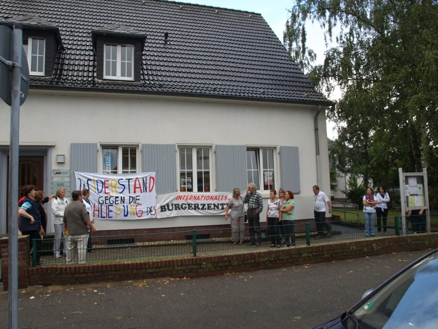 Besetzung IZ Besetzung IZ